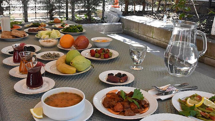 Ramazan ayı boyunca vücut direncini artıracak ve susuzluğu giderecek gıdalar 16
