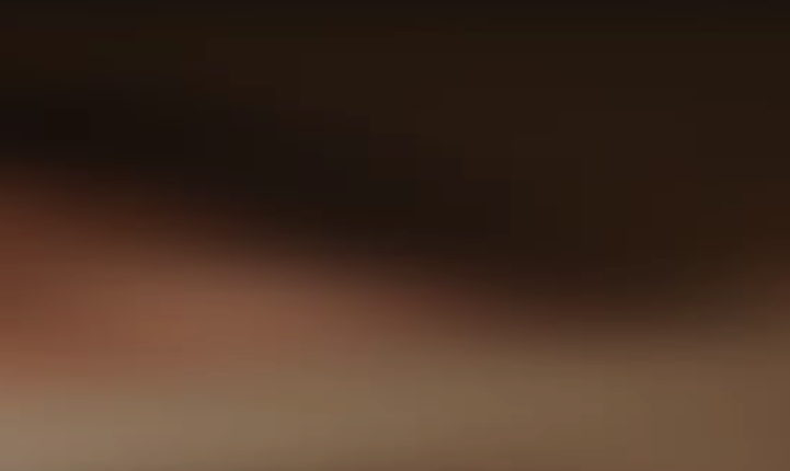 Yatak odasına gizli kamera koydu gördükleri karşısında şok oldu 3