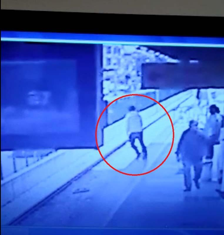 Metro istasyonunda bayılan talihsiz genç raylara düştü! 4