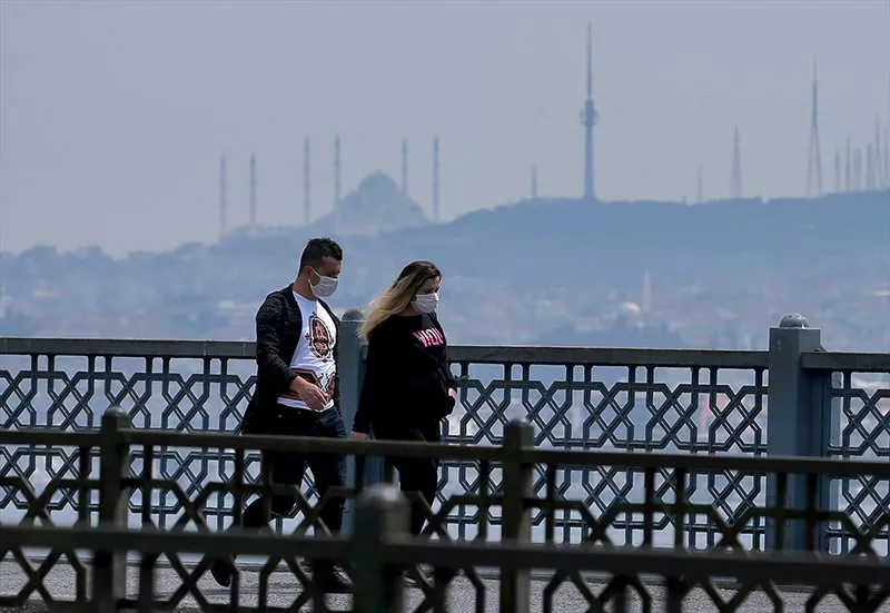 İstanbul'un tarihi mekanları koronavirüs sessizliğine büründü 2