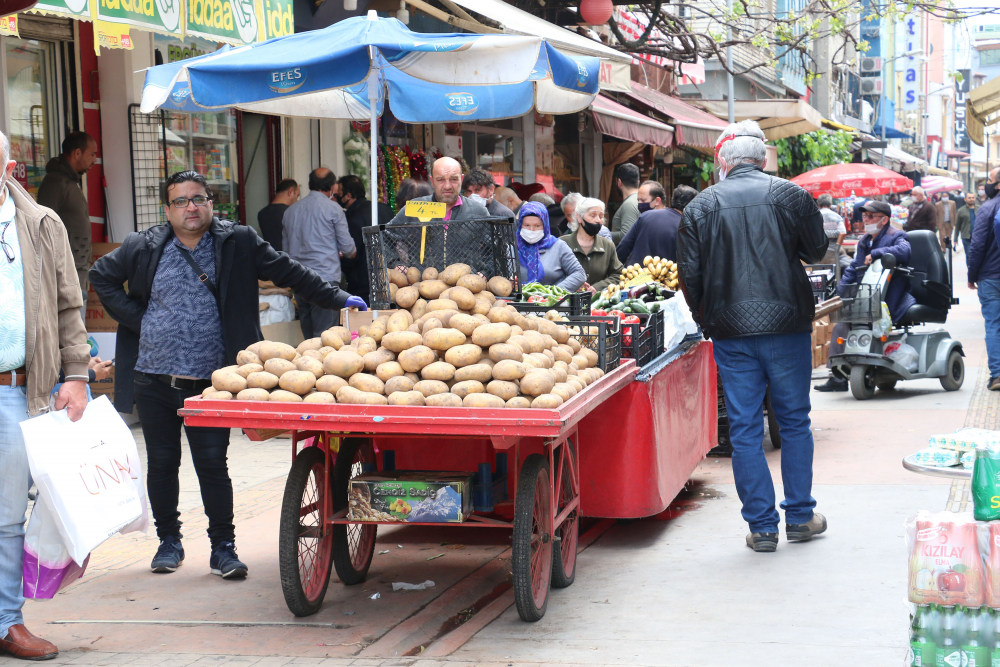 Samsun'da sokağa çıkma kısıtlamasının ardından yoğunluk 6