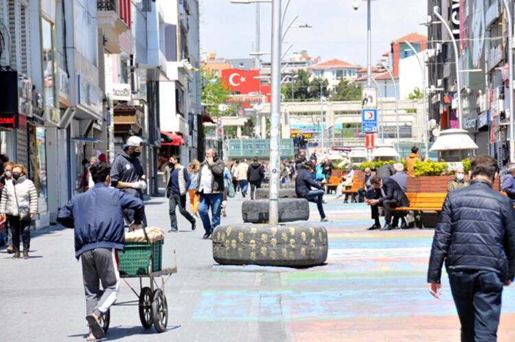 İstanbul'da yoğunluk her geçen gün artıyor! Salgın ciddiye alınmıyor 11