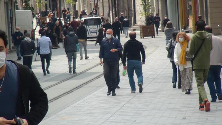 İstanbul'da yoğunluk her geçen gün artıyor! Salgın ciddiye alınmıyor 12