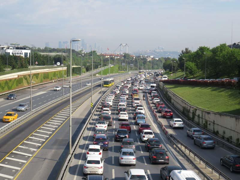 15 Temmuz Şehitler Köprüsü'nde trafik durma noktasına geldi 4