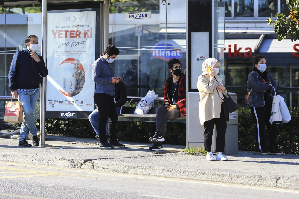 Sokağa çıkma kısıtlamasında yollar boş kaldı 9