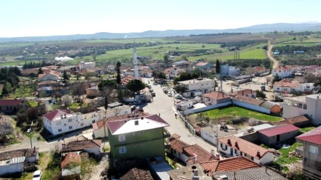 Çanakkale'de ilginç köy! İsminden dolayı buraya gelen turistler soyunuyor 5