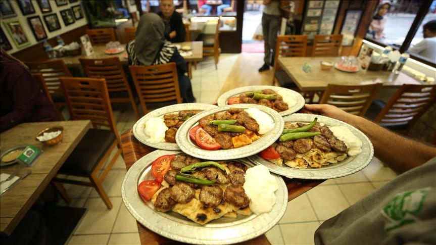 Restoran ve otellerin açılış tarihi belli oldu! Müşteriler masalarda oturabilecek 1