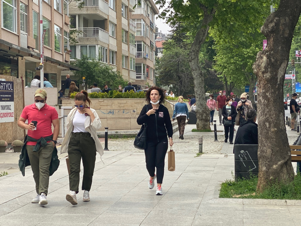 Bağdat Caddesi Kovid-19'a rağmen eski günlerini aratmadı 1