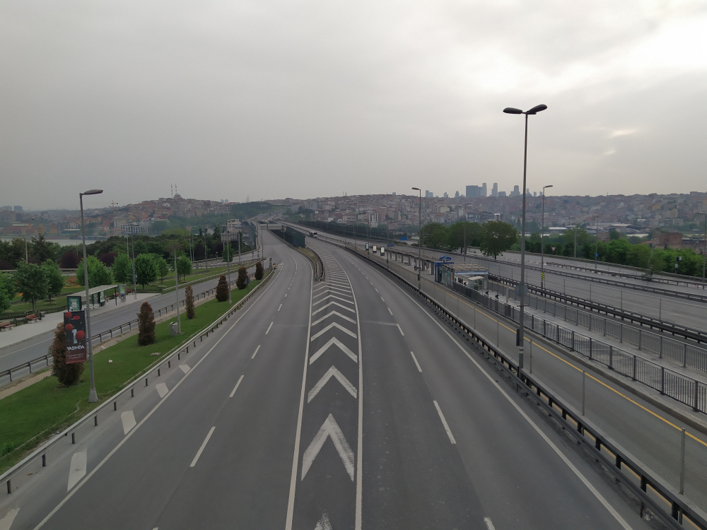 4 günlük yasakta ilk gün! İstanbul'da trafik yoğunluğu yüzde 11'e kadar düştü 4