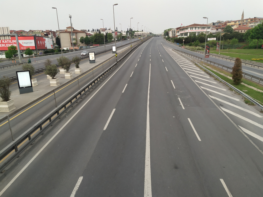 4 günlük yasakta ilk gün! İstanbul'da trafik yoğunluğu yüzde 11'e kadar düştü 5