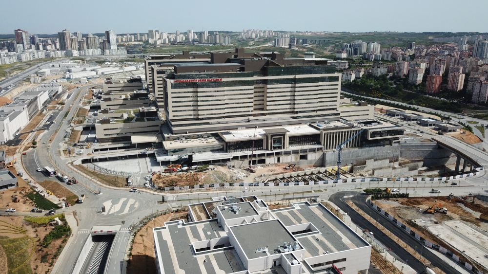 Başakşehir Çam ve Sakura Şehir Hastanesinde perşembe günü açılacak 10