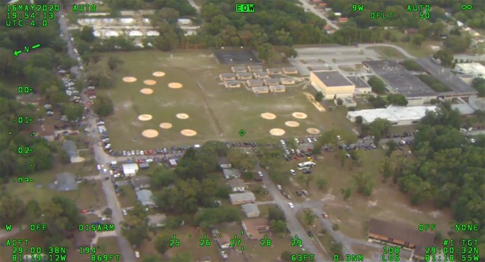 Koronavirüse rağmen düzenlenen sokak partisine polis baskını! 1