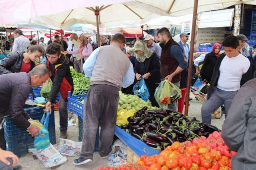 Bayram boyunca hangi dükkanlar saat kaça kadar açık olacak? 11