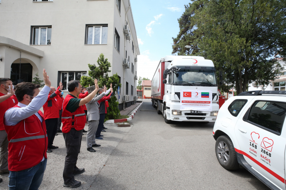 Tatilciler Bodrum'a akın etti! 10 bin araç şehre giriş yaptı 6