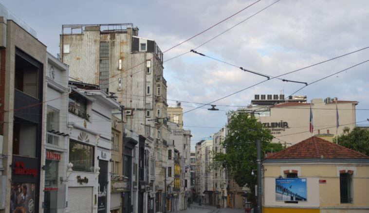 4 günlük kısıtlamanın ilk gününde İstanbul boş kaldı 2