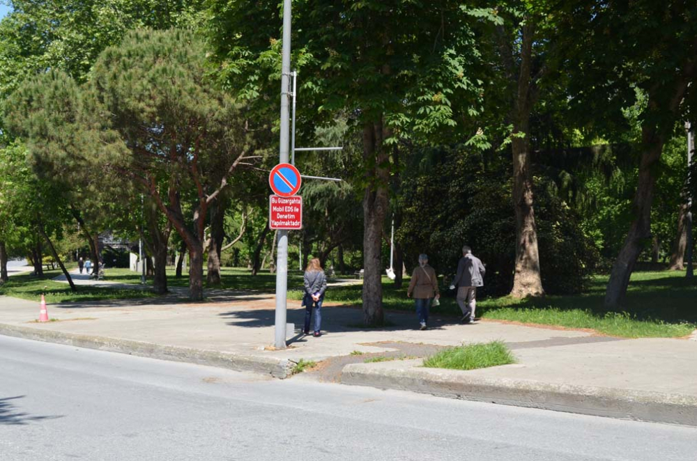 İstanbul'da tarihinin en sessiz bayramı! Sokaklar bomboş, her yer kapalı.. 27