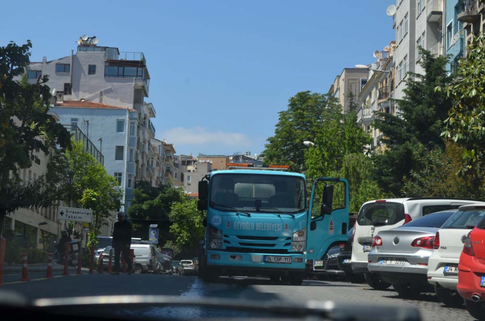 İstanbul'da tarihinin en sessiz bayramı! Sokaklar bomboş, her yer kapalı.. 31