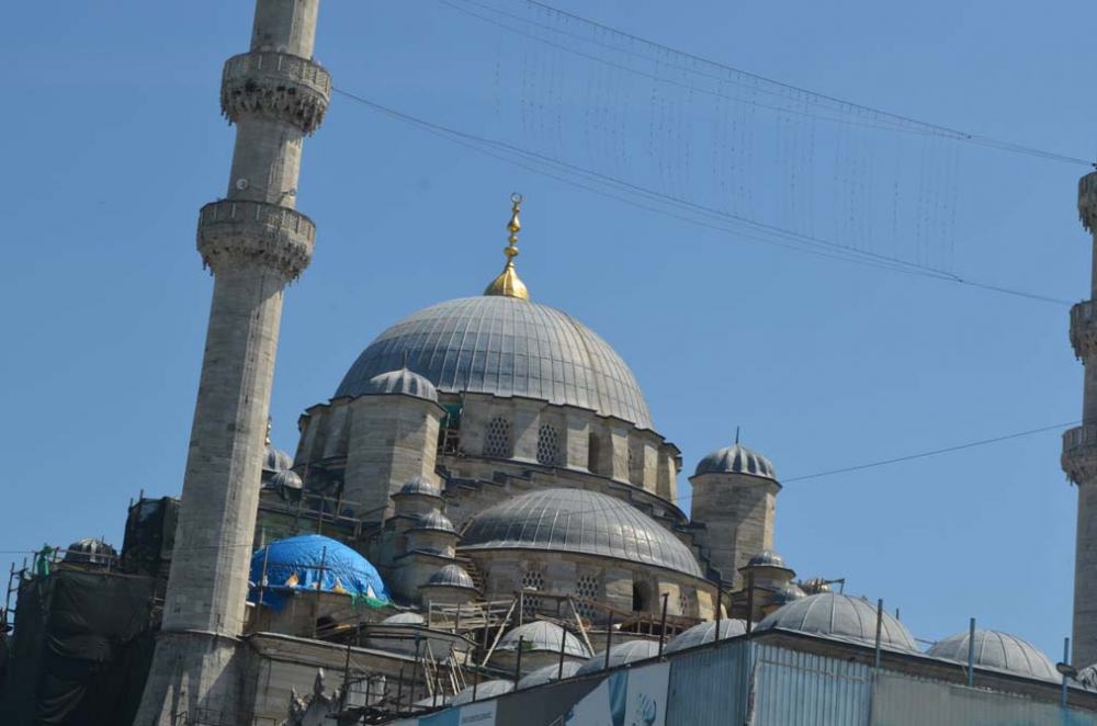 İstanbul'da tarihinin en sessiz bayramı! Sokaklar bomboş, her yer kapalı.. 37