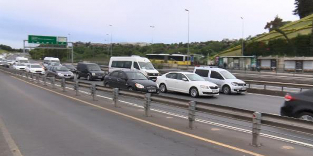 Kısıtlama sonra erdi! İstanbul'da bu sabah mesai başladı 7