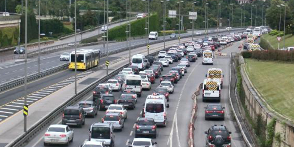 Kısıtlama sonra erdi! İstanbul'da bu sabah mesai başladı 9