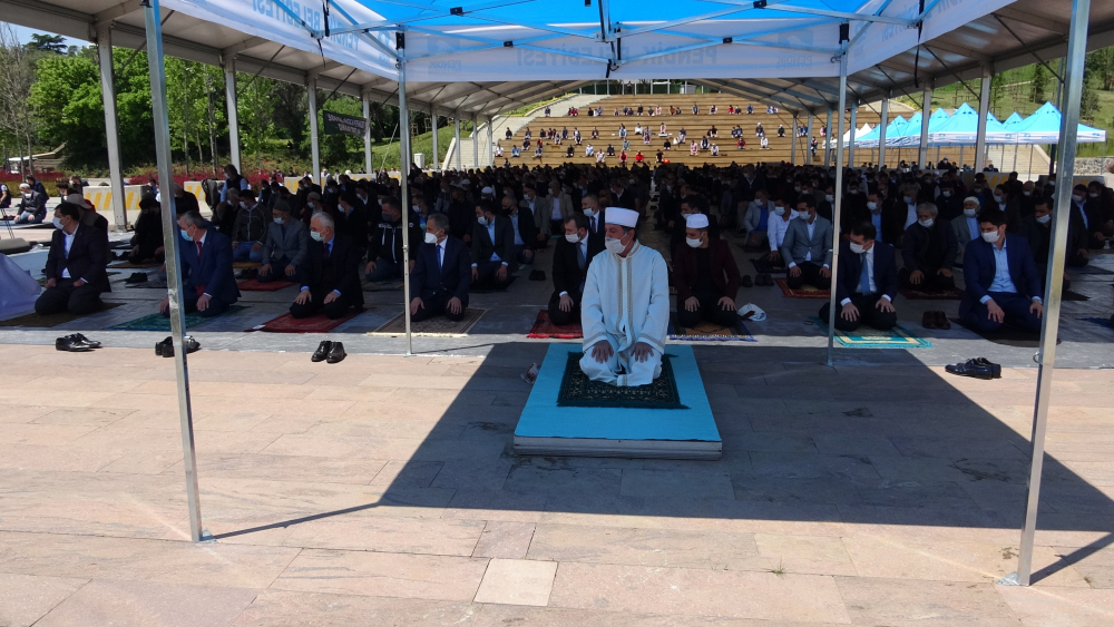 Pendik Millet Bahçesi'nde ilk cuma namazı kılındı! 4