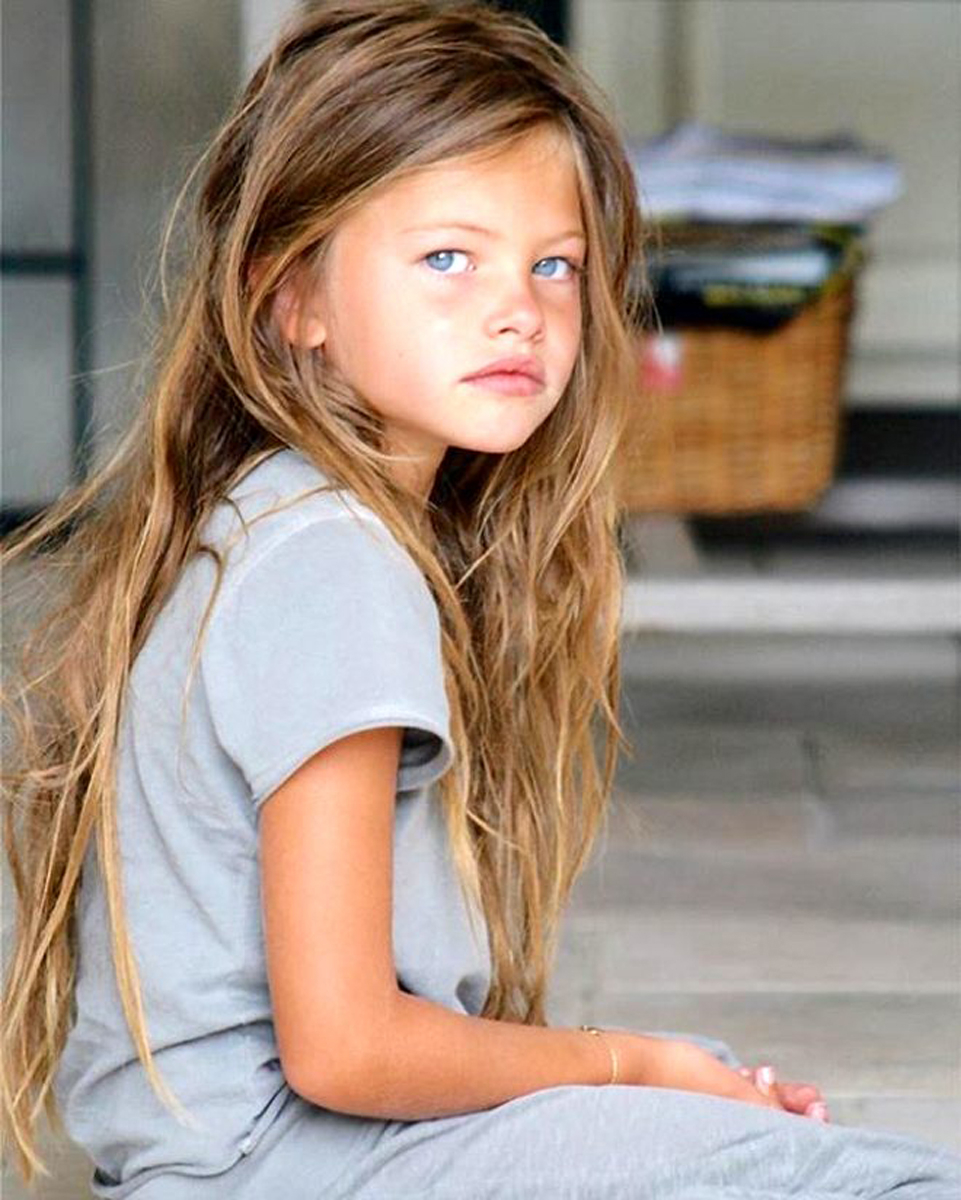 Dünyanın en güzel kızıydı! Thylane Blondeau diğer modelleri gölgede bıraktı 7