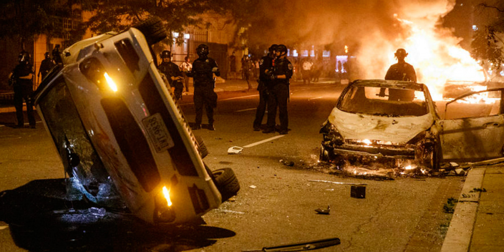 Washington'da protestolar nedeniyle 2 günlük sokağa çıkma yasağı ilan edildi! 8