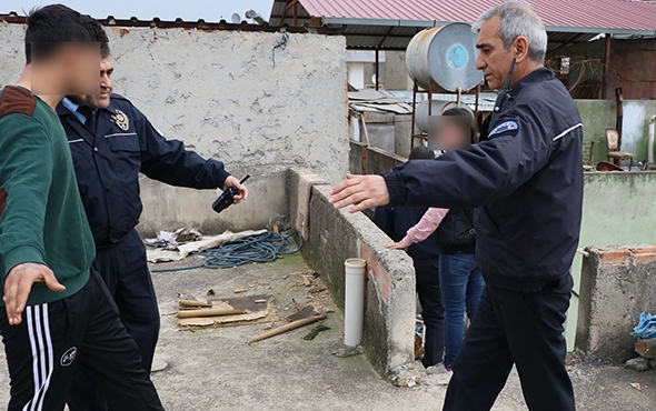 Çatıdan gelen çığlık polisi alarma geçirdi! 19 yaşındaki kız... 7