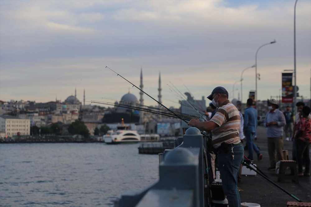 İstanbul yeni normalin ikinci haftasında! Vatandaşlar maskeye alıştı 19