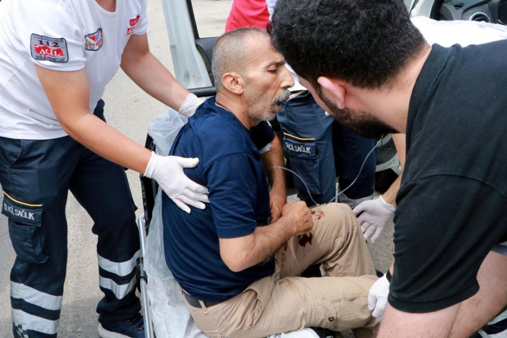 Annelerinin cenazesine giden iki kardeşe mermi yağdırdılar 10