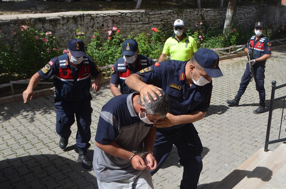 Yengesini öldürdüren zanlı ilk ifadesini değiştirmedi: “Ağabeyimi aldattığı için yengemi öldürdüm” 1