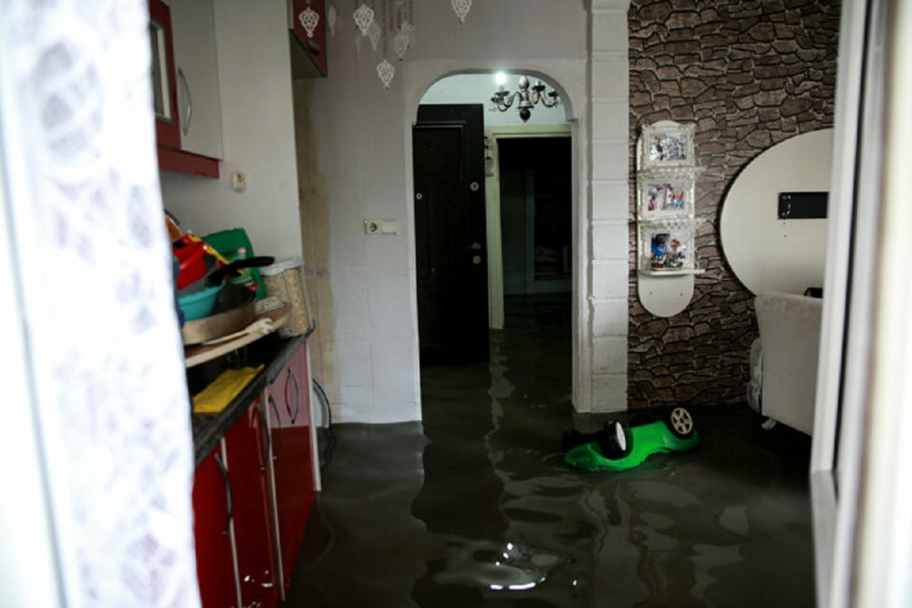 İstanbul Valiliği paylaştı! İşte ilçe ilçe selden zarar görme raporu... 11