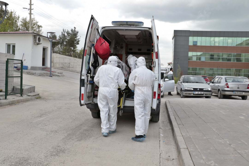 Sağlık Bakanlığı, Kovid-19 Durum Raporunu açıklandı! İşte vakaların en çok olduğu bölge... 13