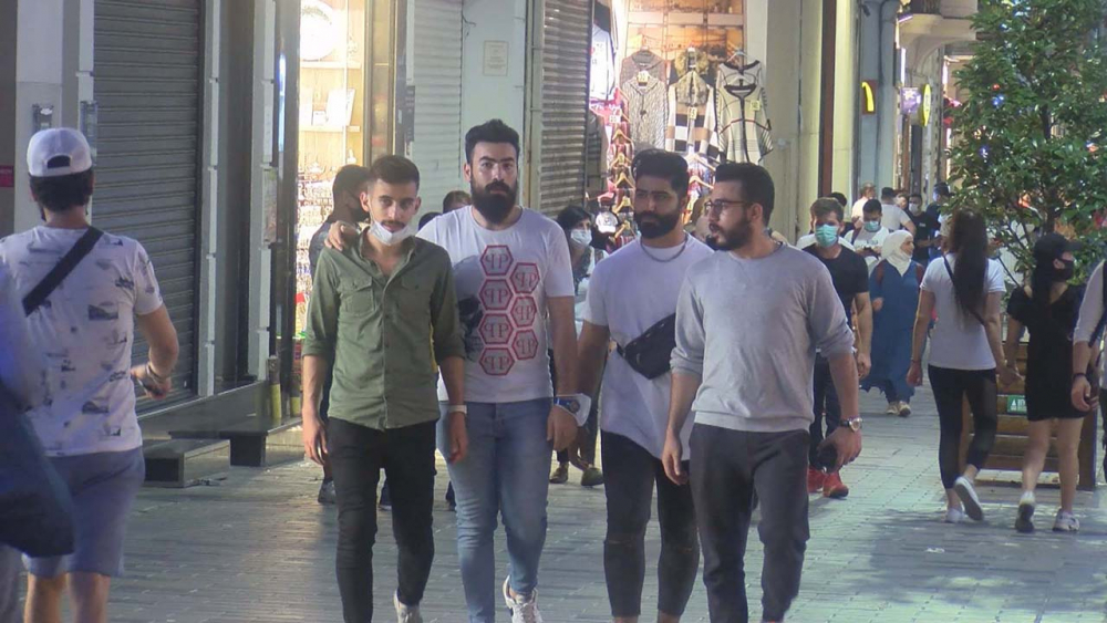 İstiklal Caddesi eski günlerini aratmadı! İnanılmaz yoğunluk oluştu 5