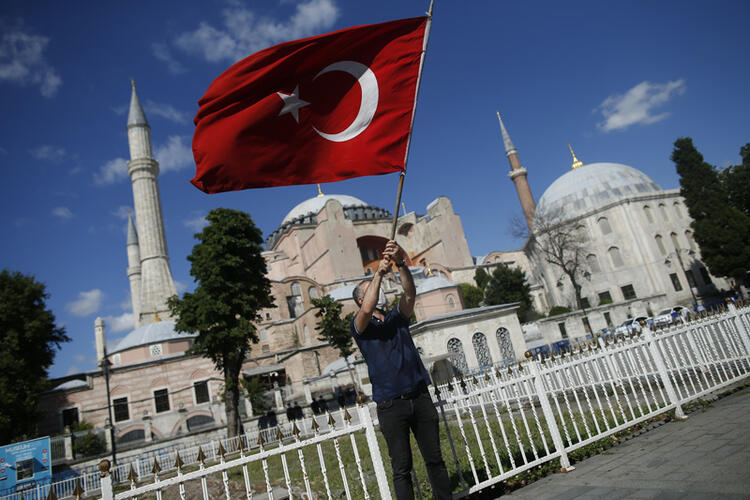 Yunanistan'dan Ayasofya ile ilgili küstah çıkış! 23