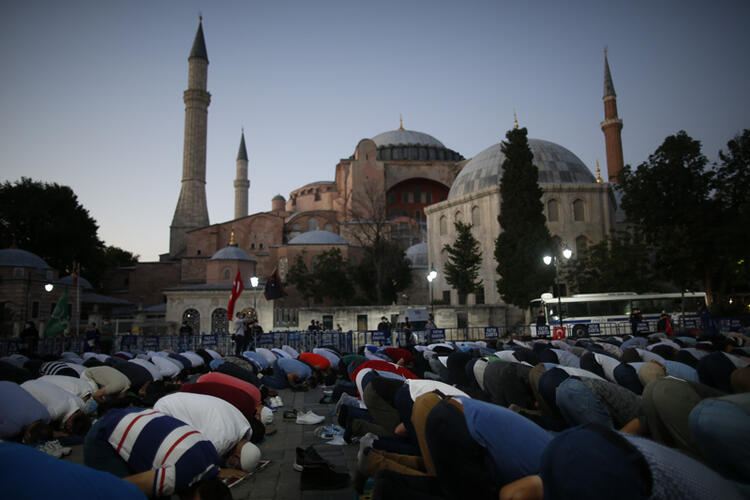 Yunanistan'dan Ayasofya ile ilgili küstah çıkış! 27