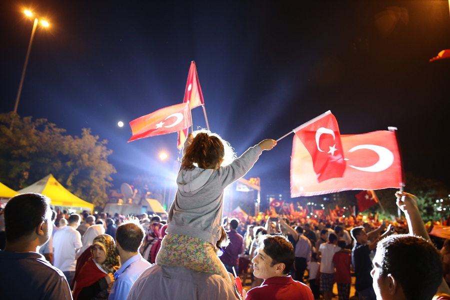 İşte 15 Temmuz Gecesinin Unutulmaz Görselleri ! 35