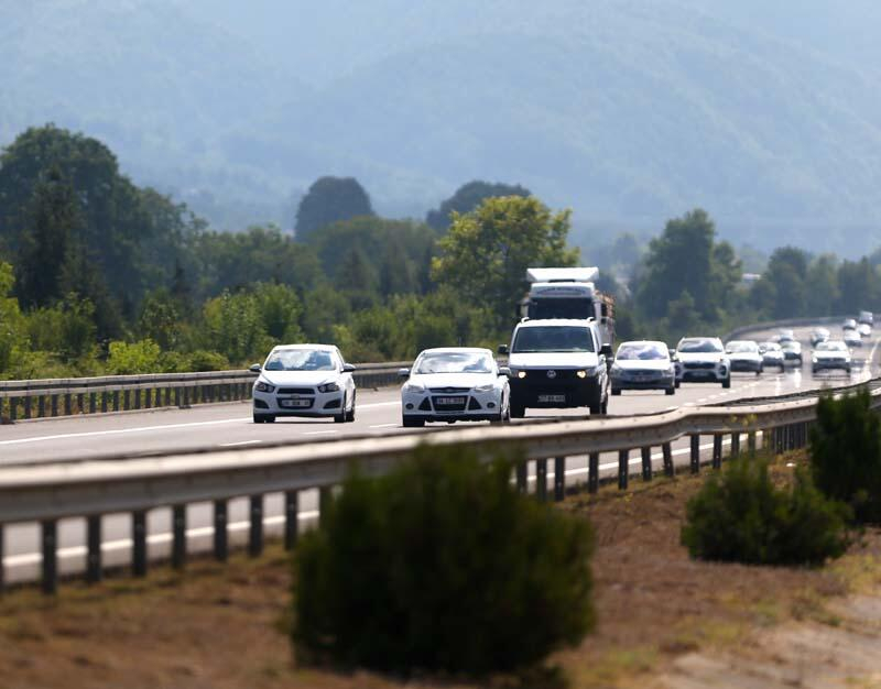 Tatilciler Kurban Bayramı'nın 3'üncü gününde dönmeye başladı 3