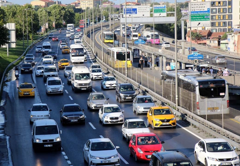 Bayram bitti! Trafik çilesi yeniden başladı 7