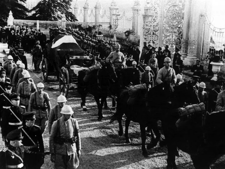 Genelkurmay arşivinden çok özel Atatürk fotoğrafları 17