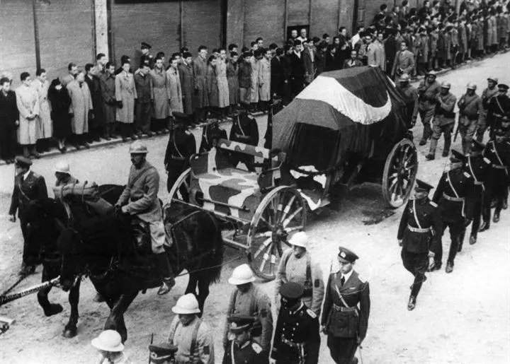 Genelkurmay arşivinden çok özel Atatürk fotoğrafları 18