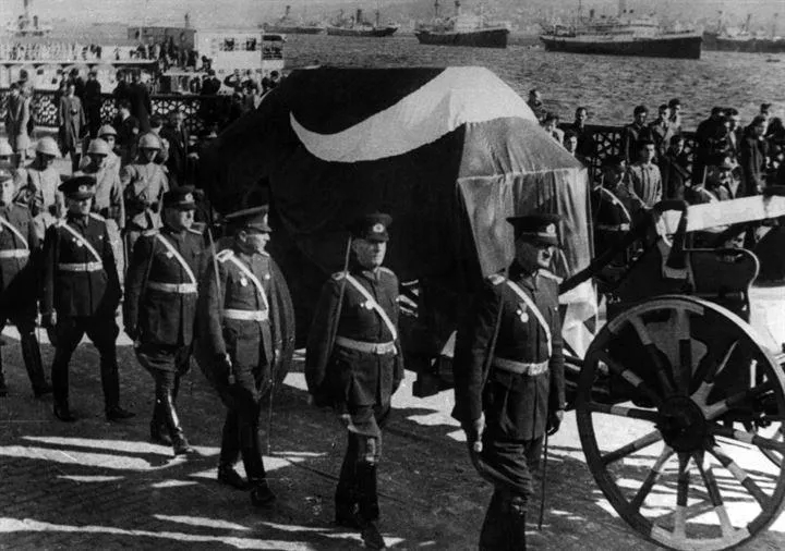 Genelkurmay arşivinden çok özel Atatürk fotoğrafları 19