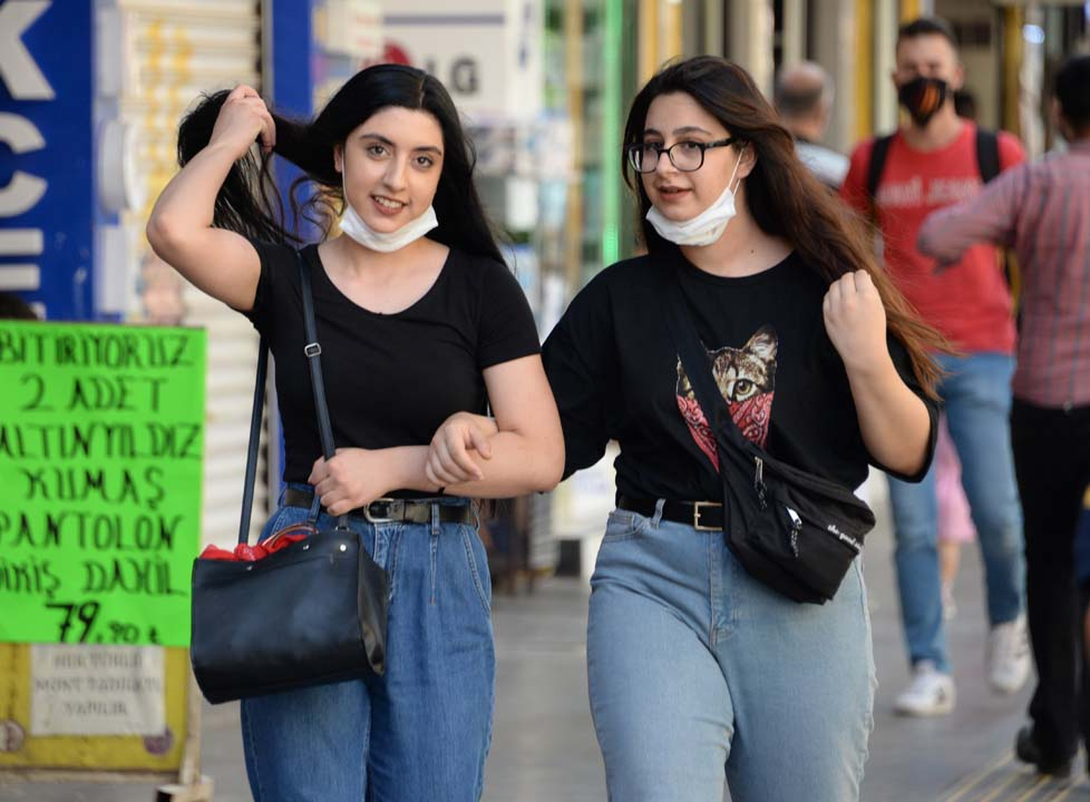 O ilimizde korkutan gelişme! Başvurular ve pozitif vaka oranı arttı 10