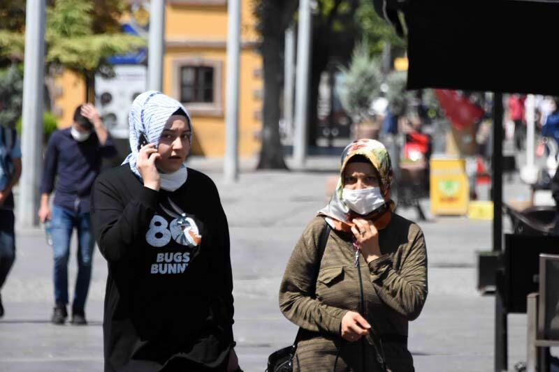 Vaka sayısındaki artışa rağmen maske takmayanlar çoğunlukta! 8