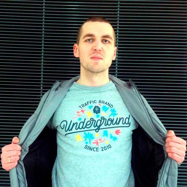 Kendisini aldatan eşini bıçaklayarak öldürdü, kanını içti 2