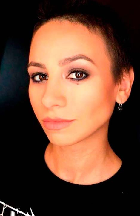 Kendisini aldatan eşini bıçaklayarak öldürdü, kanını içti 8