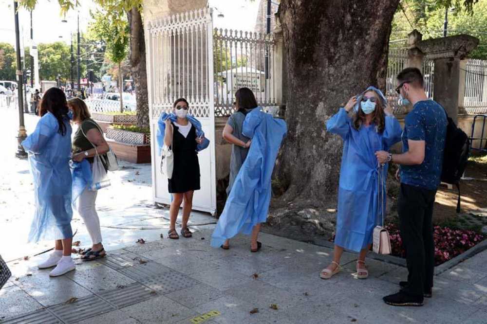 Ayasofya Camii'ne kıyafet düzenlemesi: Şortla girmek yasak 5