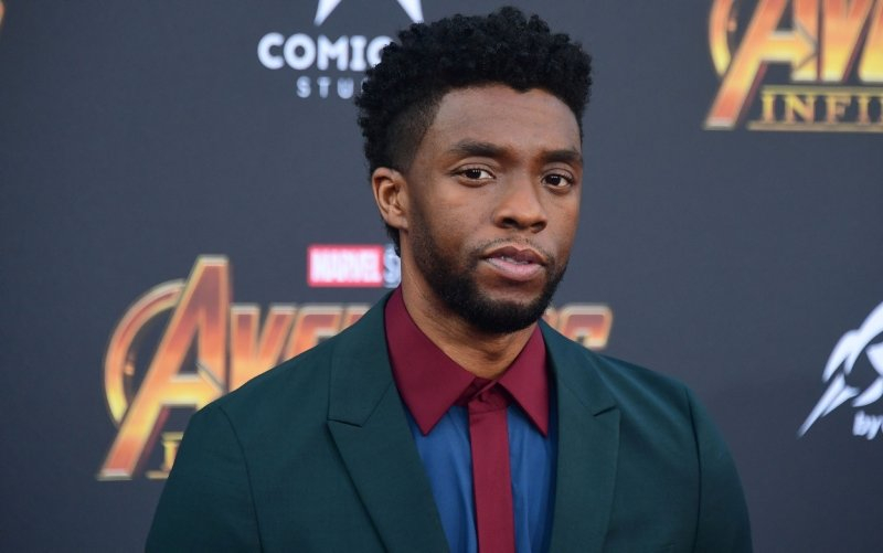 Dünyaca ünlü oyuncu Chadwick Boseman hayatını kaybetti 11