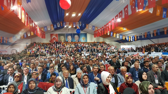 AK Parti Tuzla İlçe Kongresi Fotoğrafları 10