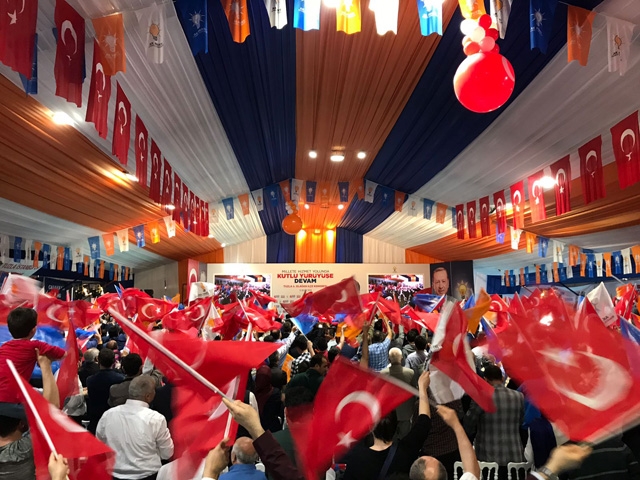 AK Parti Tuzla İlçe Kongresi Fotoğrafları 16